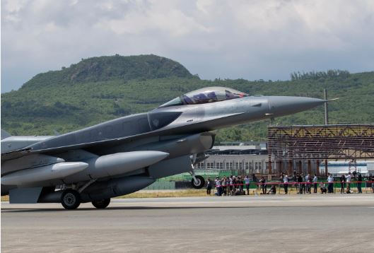 Taiwan Terima 2 Jet F-16V dari AS, Bukti Dukungan AS Jalan Pasca-KTT Xi-Trump